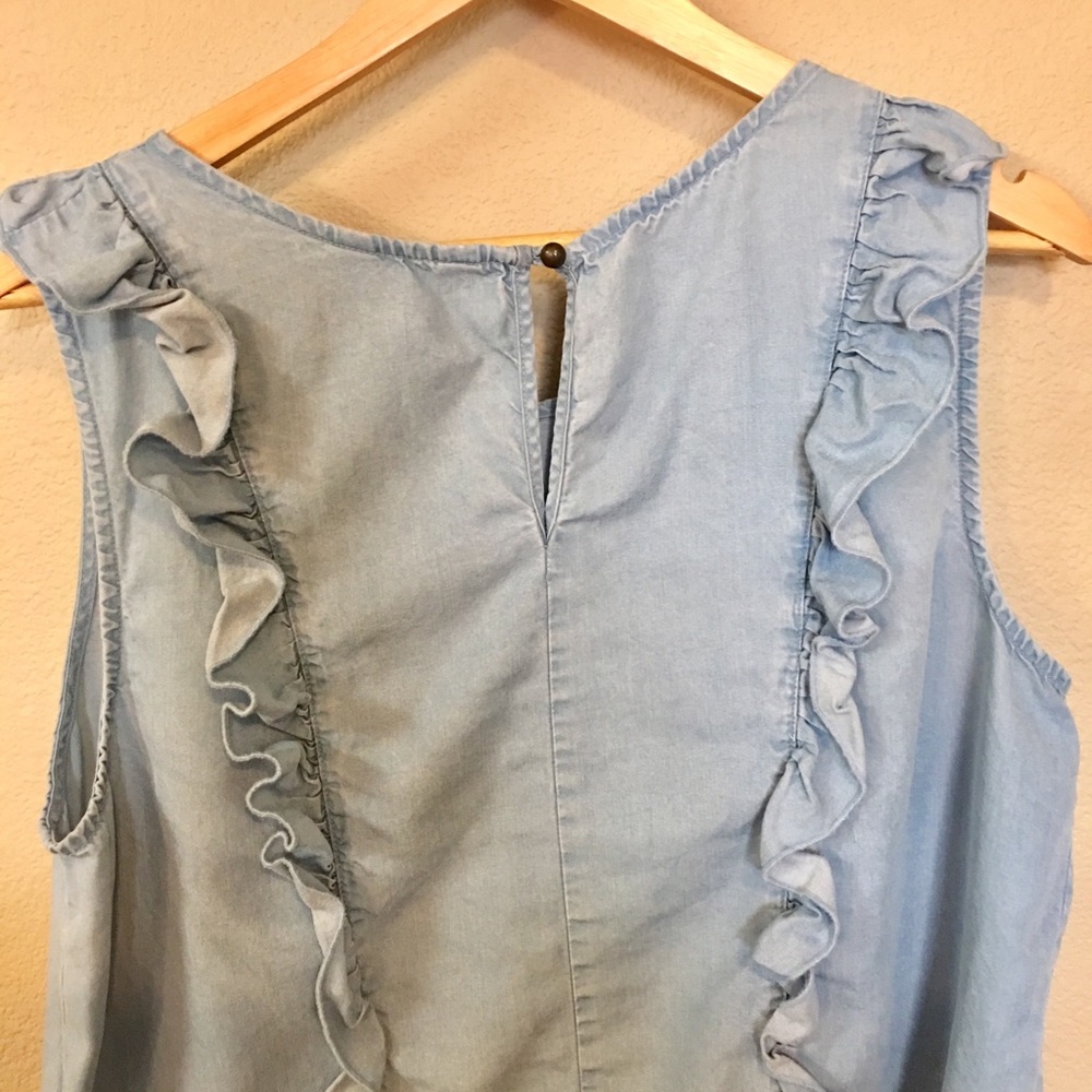 Adorable Denim Color Ruffle Shirt - Picture 3 of 4